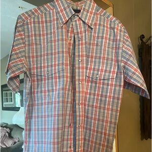 Wrangler Boys plaid short sleeve shirt